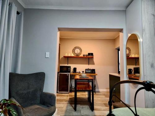 Χώρος καθιστικού στο Walnut Studio