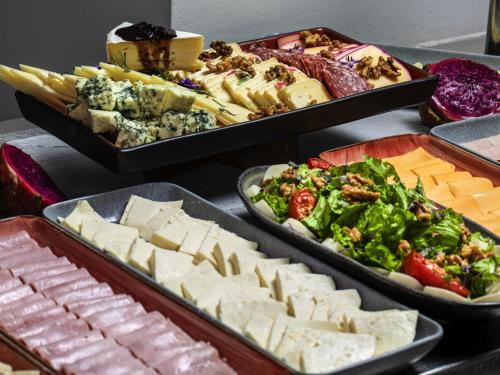 Mad på hotellet eller i nærheden