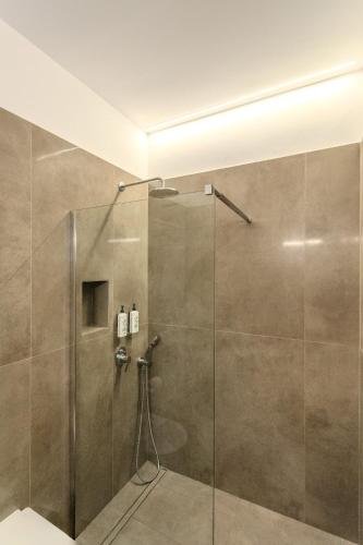 Bany a Vardia Hotel