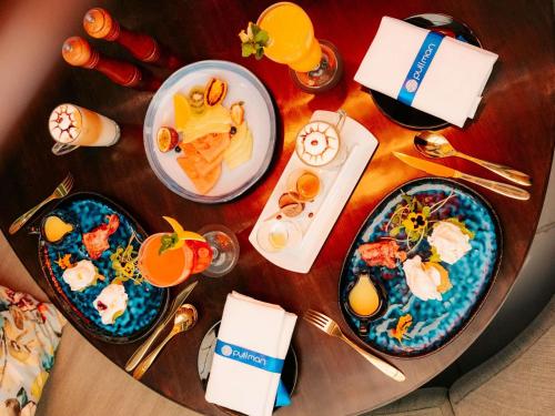 Mâncare la sau în apropiere de acest hotel