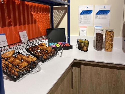 Eten bij of ergens in de buurt van het hotel

