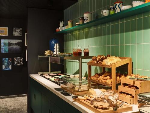 Jídlo v hotelu nebo okolí