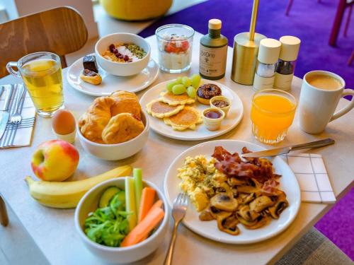 Φαγητό σε αυτό το ξενοδοχείο ή κάπου εκεί κοντά