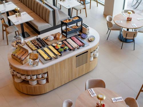 Φαγητό σε αυτό το ξενοδοχείο ή κάπου εκεί κοντά