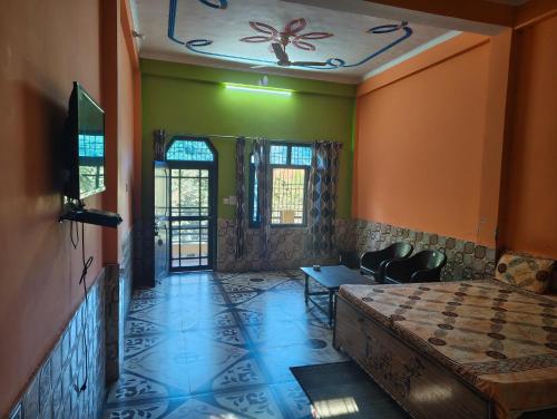 Φωτογραφία από το άλμπουμ του Hotel Atithi and Restaurant σε Thal