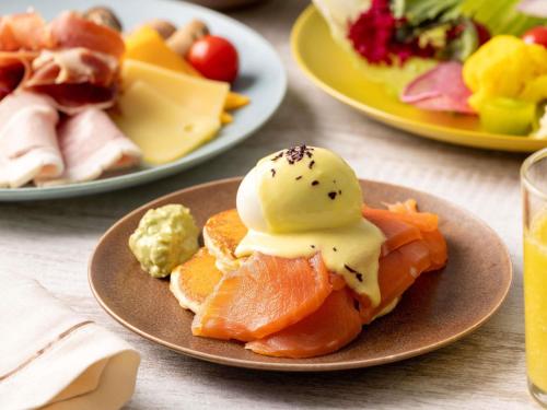 Jídlo v hotelu nebo okolí