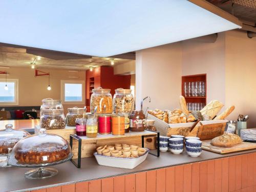 Jídlo v hotelu nebo okolí