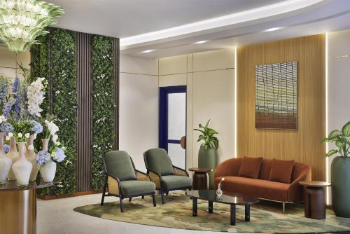 Diyar Ajwa, Tapestry Collection By Hilton
