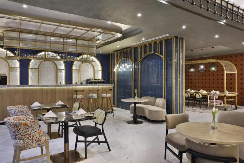Diyar Ajwa, Tapestry Collection By Hilton