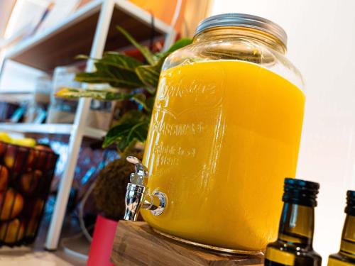 Bebidas en ibis Styles Lisboa Aeroporto