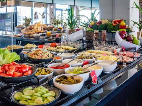 Jídlo v hotelu nebo okolí