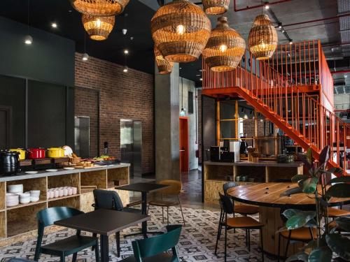 Χώρος καθιστικού στο greet Tbilisi Center