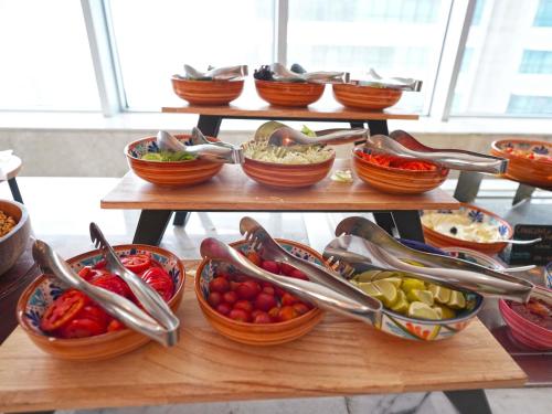 Φαγητό σε αυτό το ξενοδοχείο ή κάπου εκεί κοντά