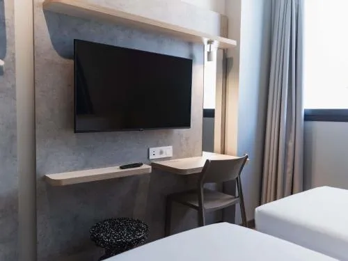 ibis budget Madrid Albasanz photo 32
