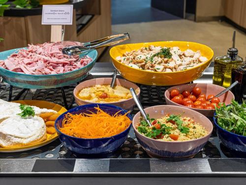 Jídlo v hotelu nebo okolí