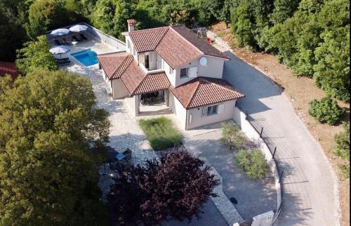 Villa Niklas with 3 bedrooms and heated pool