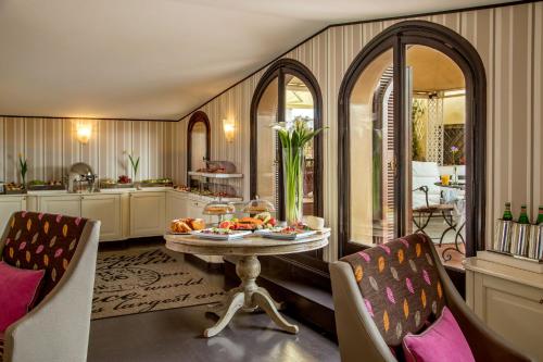 The Inn at the Spanish Steps Exclusive Collection - The Pearl Penthouse