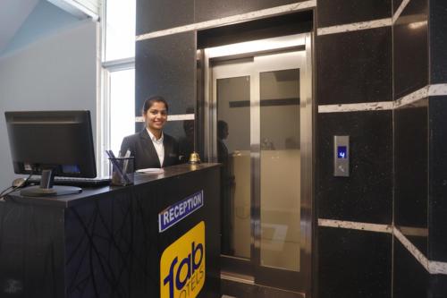 Huéspedes de FabHotel GT Empire