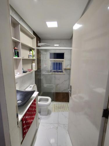 Una cocina o cocineta en Bento Gonçalves Bairro Progresso Casa ampla 3 quartos
