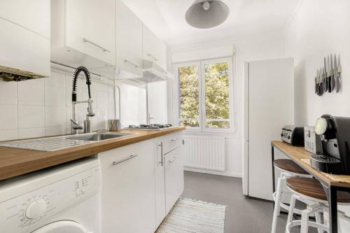 Grand Appartement - Parking gratuit - Métro à 100m