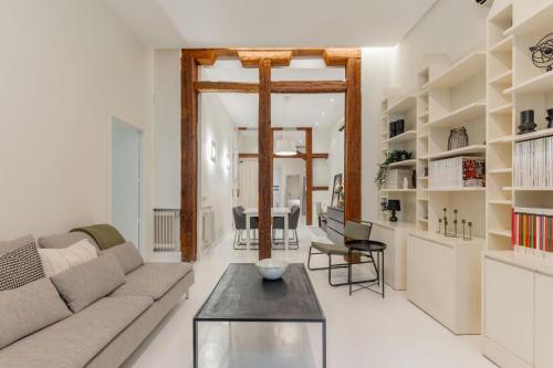 Spacious modern-3Bedrooms 2Bathrooms-Plaza Mayor