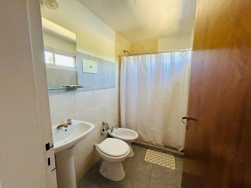 Ένα μπάνιο στο Complejo Acanto