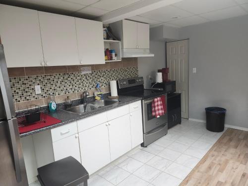 Η κουζίνα ή μικρή κουζίνα στο Serene Room