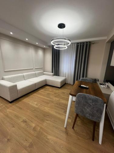 Le Bon Apartment 2