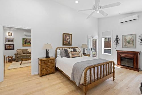 Postel nebo postele na pokoji v ubytování Big Bear