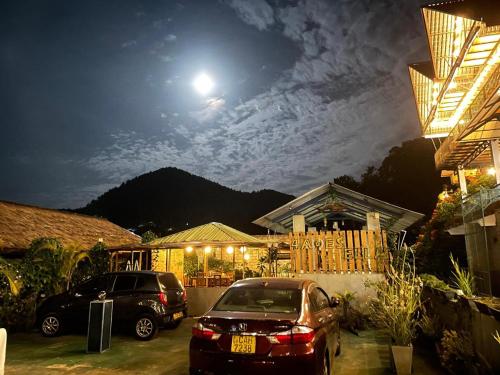 Vista general de una montaña o vista desde el albergue 