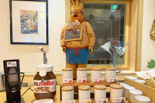 Еда / где поесть недалеко от отеля