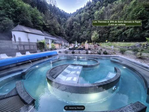 Nespecifikovaný výhled na hory nebo výhled na hory při pohledu z apartmánu