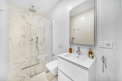 Koupelna v ubytování Villa Las Palmitas - A Luxury Oasis in Costa Adeje