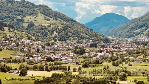 Phong cảnh thiên nhiên gần biệt thự