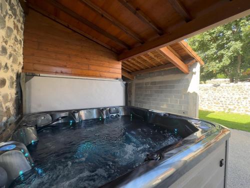 Φωτογραφία από το άλμπουμ του Escapade Coubonnaise σε Coubon