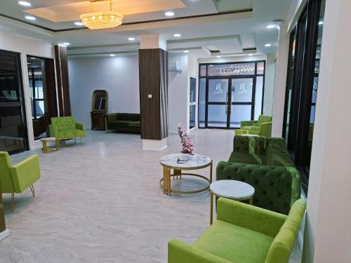 Imagine din galeria proprietății Rey'z Hotel and Suites în Vreed en Hoop