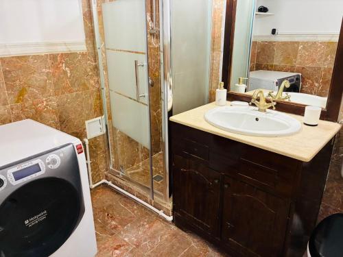 Koupelna v ubytování Imondo Suites