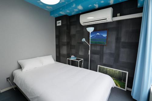 Honmachi Station 3min Spacious Family Apartment for 4 Guests 801