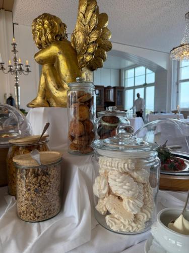 Jídlo v hotelu nebo okolí