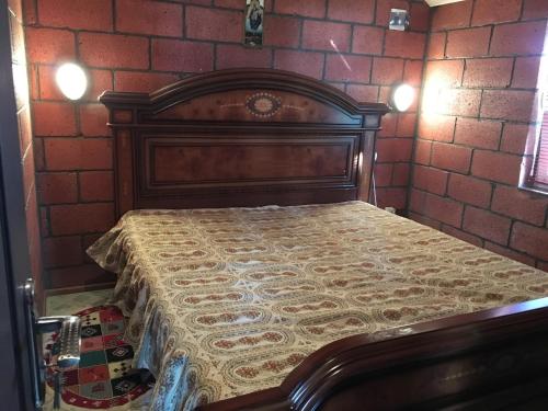 Un pat sau paturi într-o cameră la Lavanda City