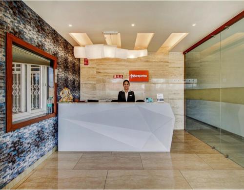 Fuajee või vastuvõtt majutusasutuses FabHotel Naman Palace