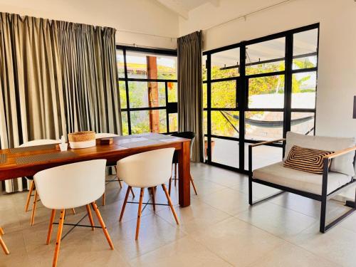 Χώρος καθιστικού στο Totéki