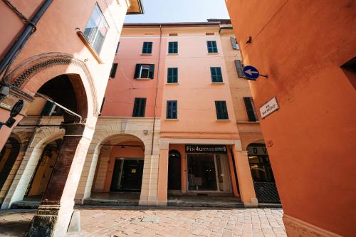 Lambrusco Apartment in the heart of Bologna photo 24