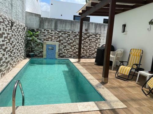 Бассейн в Modern 3BR with private pool near the beach или поблизости