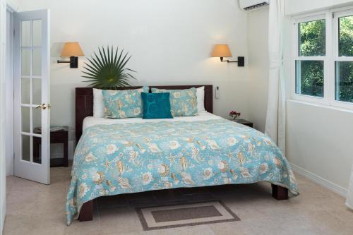 Ένα ή περισσότερα κρεβάτια σε δωμάτιο στο Karana Studio 2 - K2