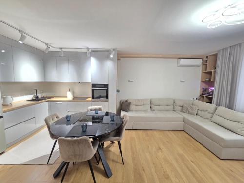 Rent Lux Apartment in Chisinau