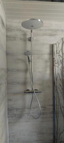 Koupelna v ubytování Chambre douillette