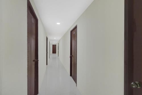 Φωτογραφία από το άλμπουμ του SPOT ON Sriman Stay Inn σε Hakīmpet