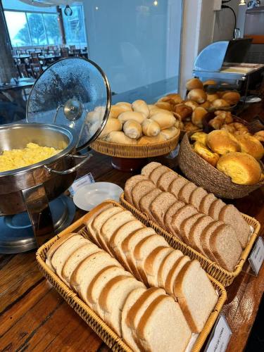 Jídlo v hotelu nebo okolí