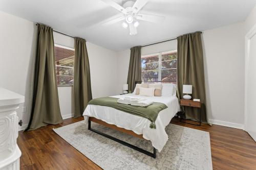 Fotografie z fotogalerie ubytování Rest & Play- Fire pit, Grill, PingPong- Walk 2 LSU v destinaci Baton Rouge